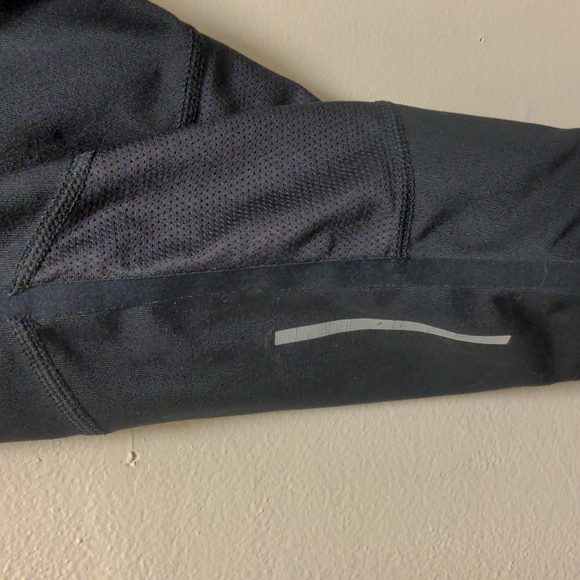 Nike Running DRI-FIT Cropped Leggings - Picture 7 of 11